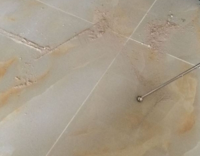 奉节瓷砖空鼓维修公司分享粘合剂选择不当在瓷砖铺贴过程中可能导致以下问题